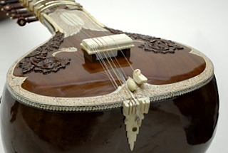Hiren Roy Sitar - Approximately 35 year old Sitar with double gourd.