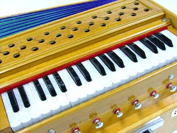 DMS-3 Spl.Harmonium